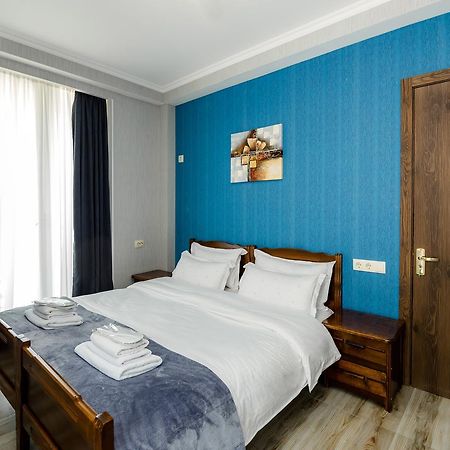 Big Family Guest House Tbilisi Eksteriør bilde