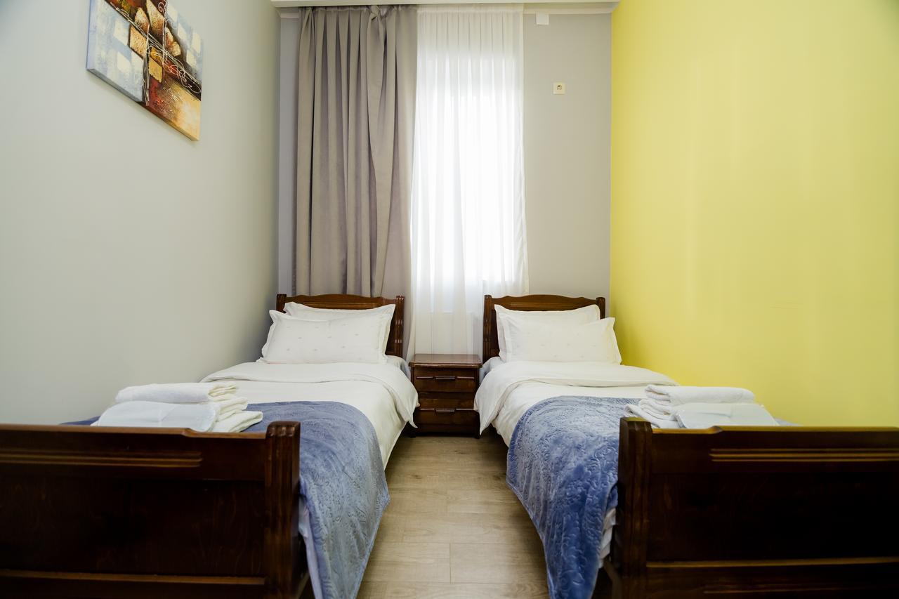 Big Family Guest House Tbilisi Eksteriør bilde